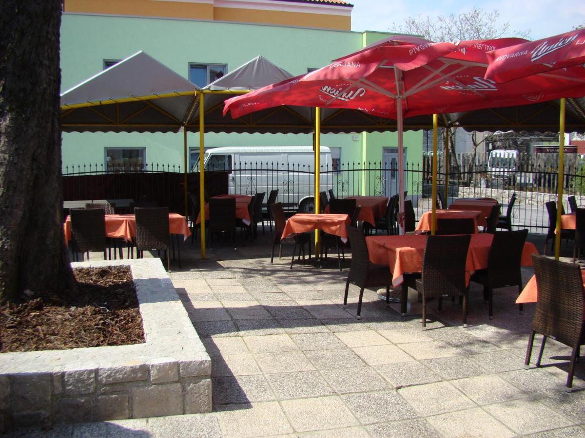 塞扎纳 Gostilna Pri Dragici, Gostilna S Prenocisci, D.O.O.酒店 外观 照片